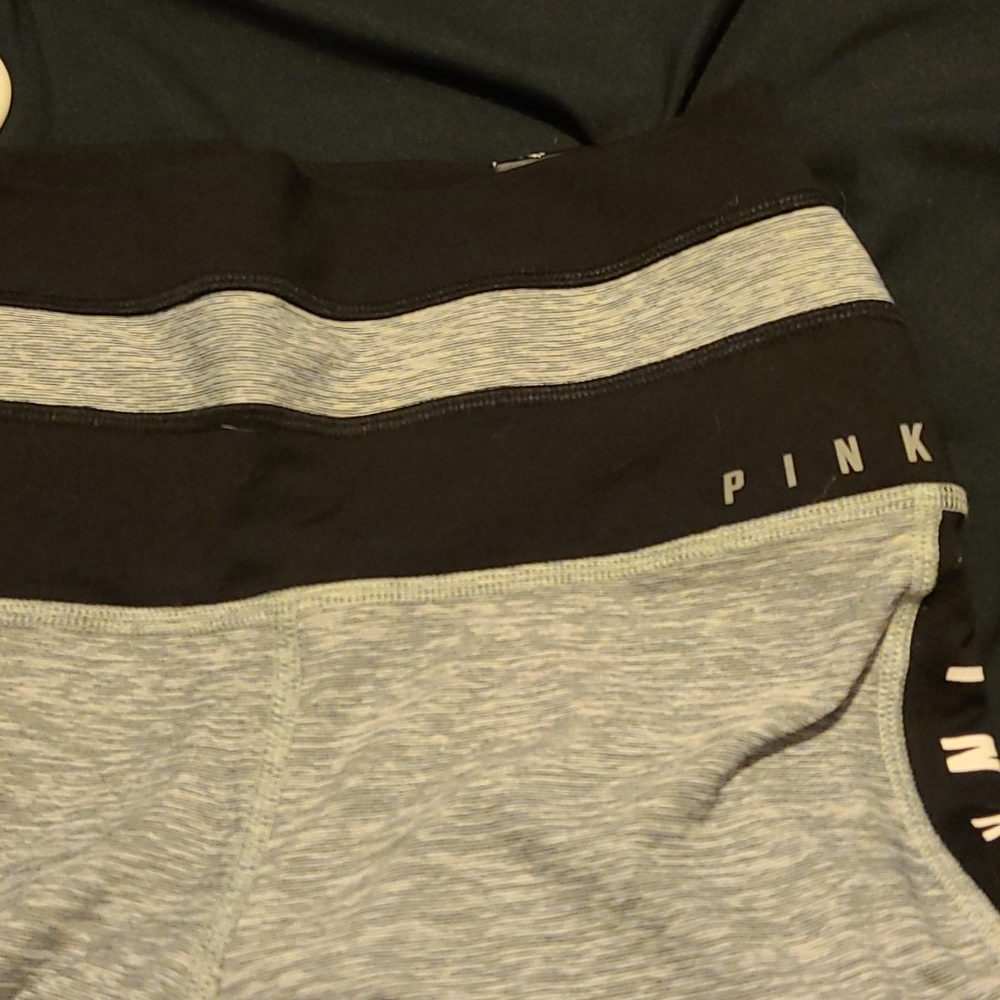 VS PINK ultimate leggins - Picture 3 of 5